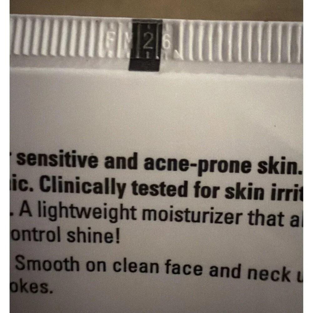 Mary Kay Clear Proof® Oil-Free Moisturizer for Acne-Prone Skin.  New W/out Box.